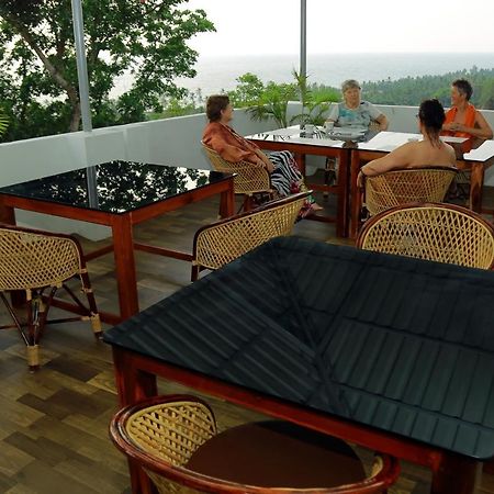 Dr Nisha'S Vedic Remedies Thiruvananthapuram Extérieur photo
